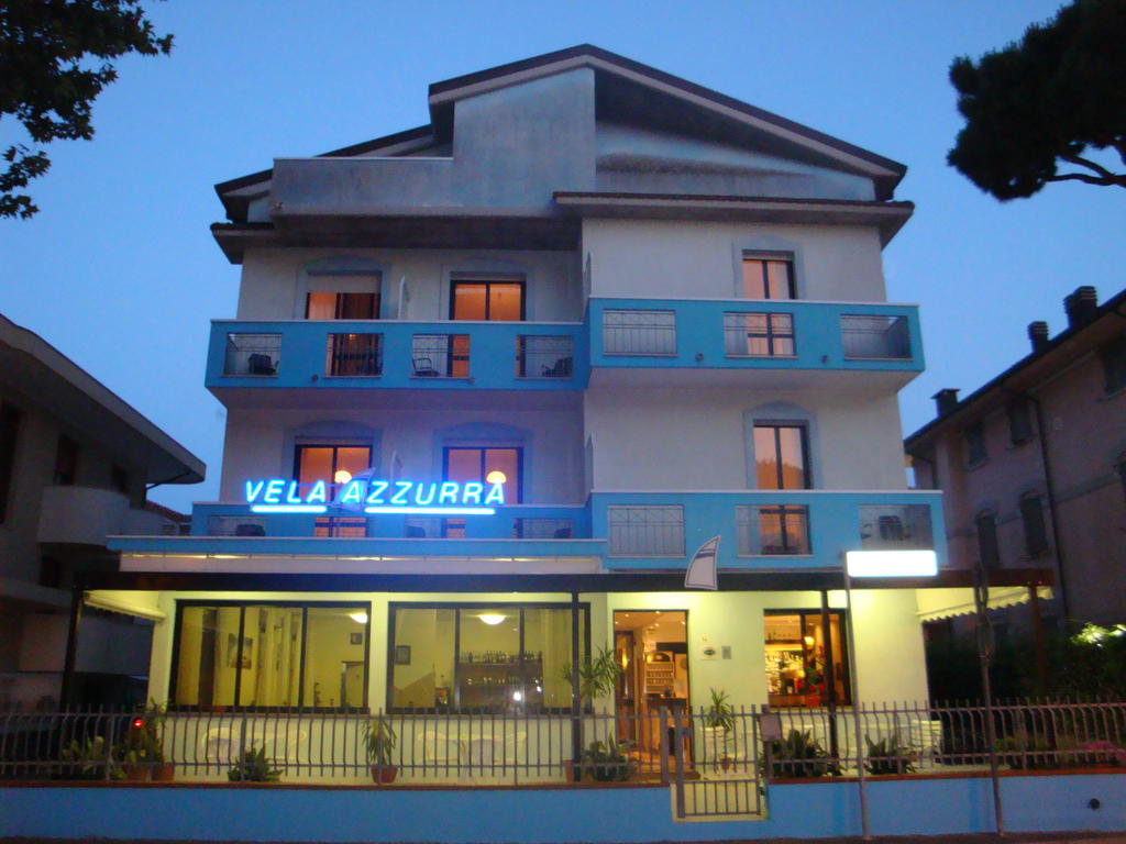 Hotel Vela Azzurra Rímini Exterior foto